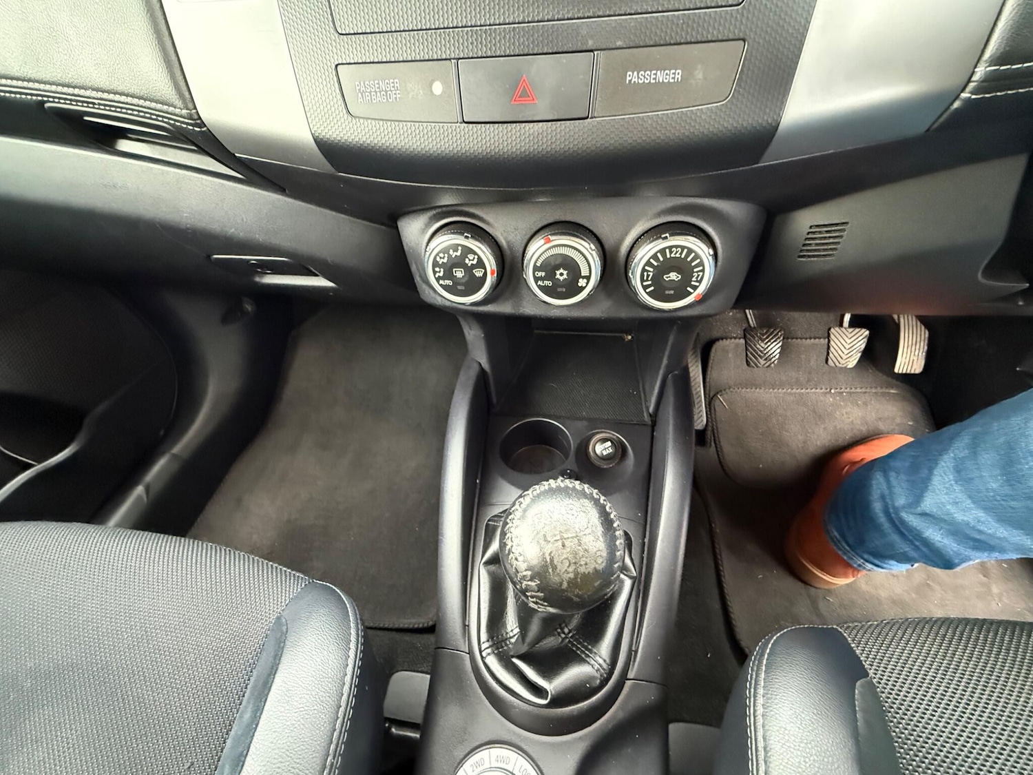 Used Citroen C-Crosser for sale - 77267544: Photo 11