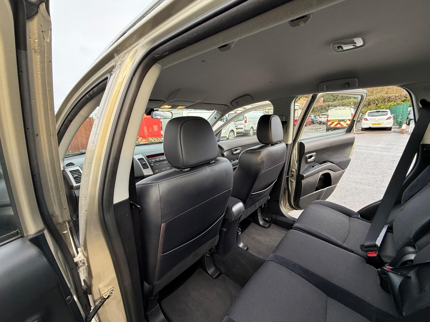 Used Citroen C-Crosser for sale - 77267544: Photo 17