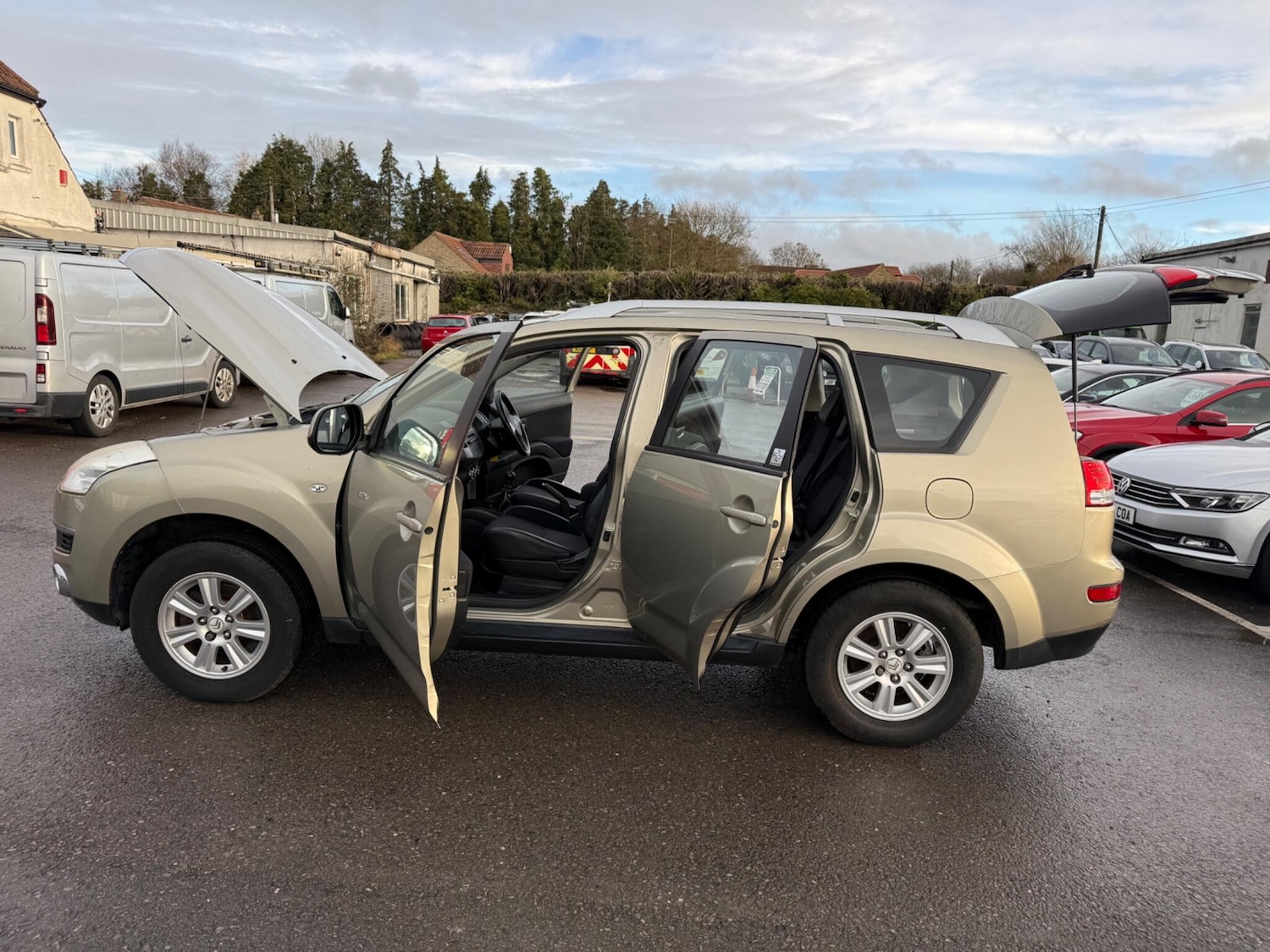 Used Citroen C-Crosser for sale - 77267544: Photo 28