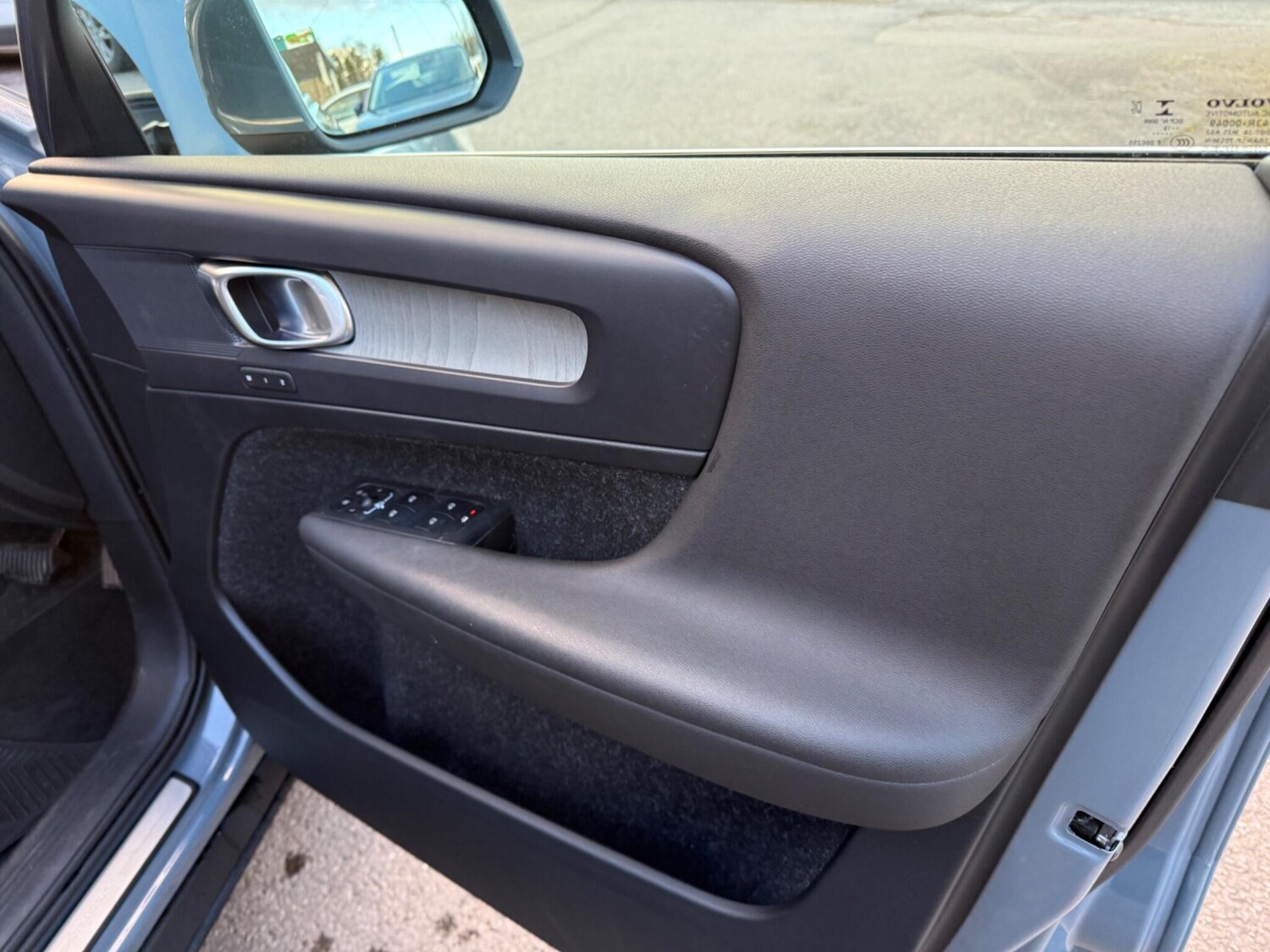 Used Volvo XC40 2019 for sale - 77633404: Photo 32