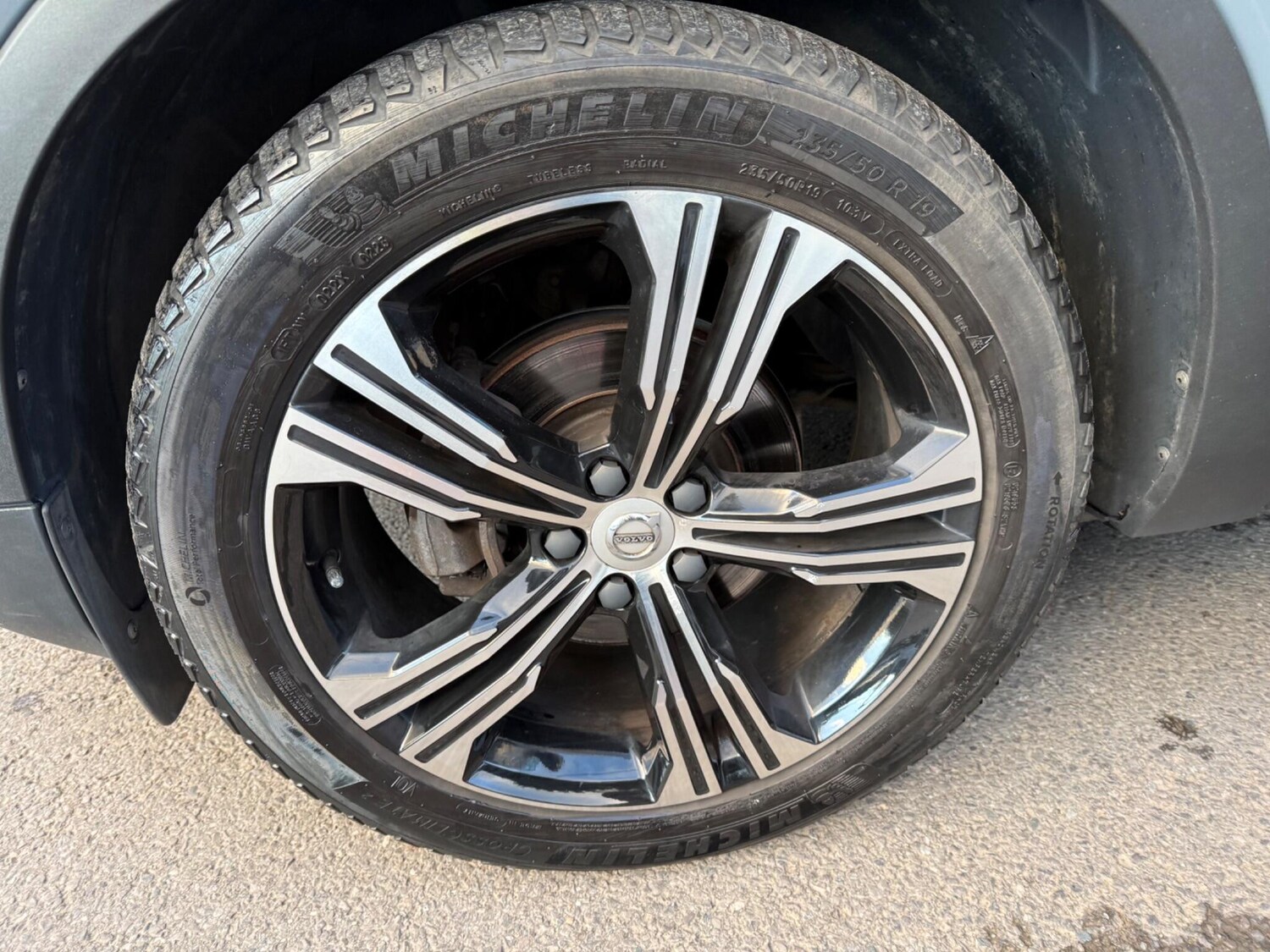 Used Volvo XC40 2019 for sale - 77633404: Photo 42