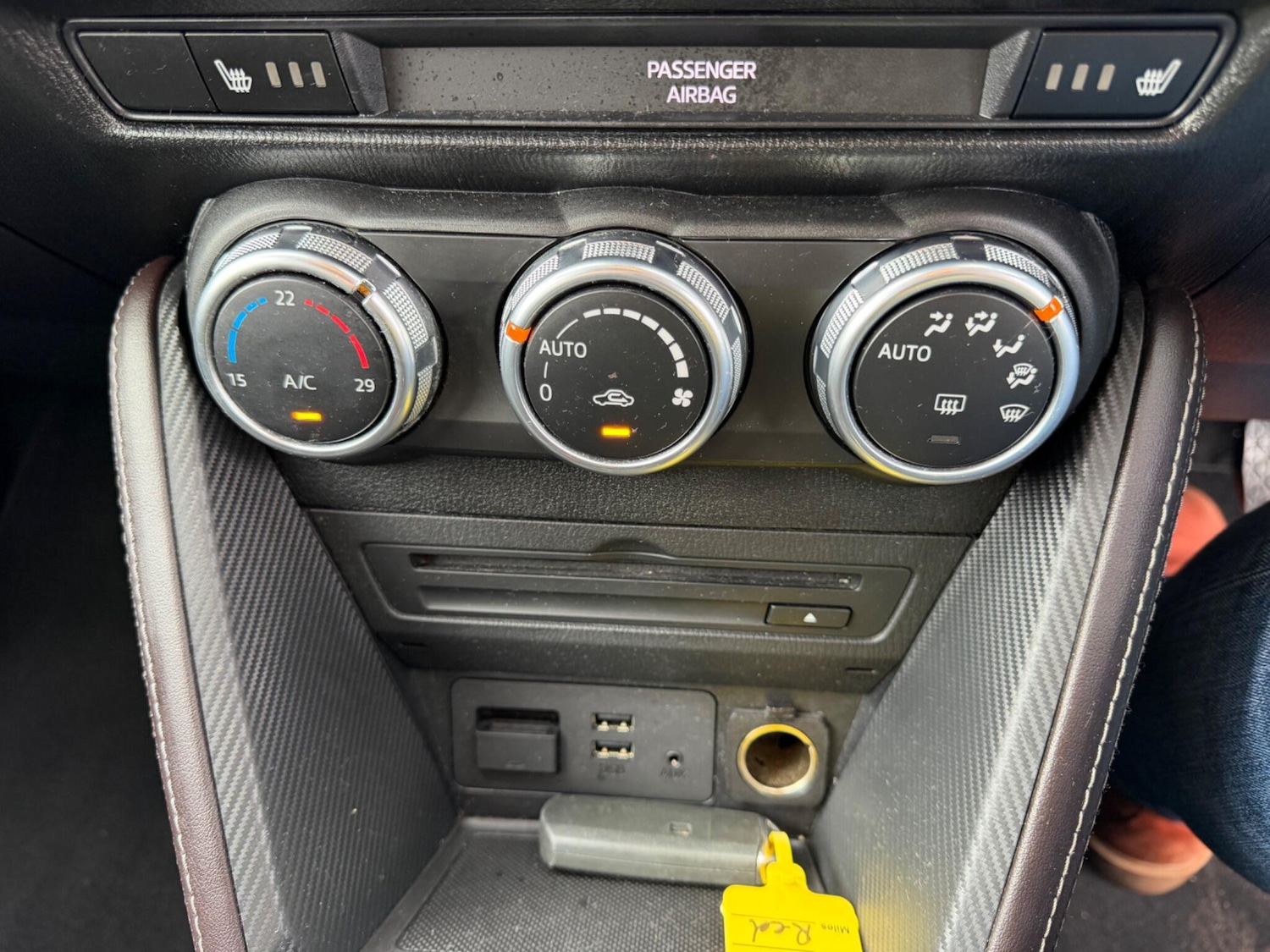 Used Mazda Mazda2 2017 for sale - 77538179: Photo 11