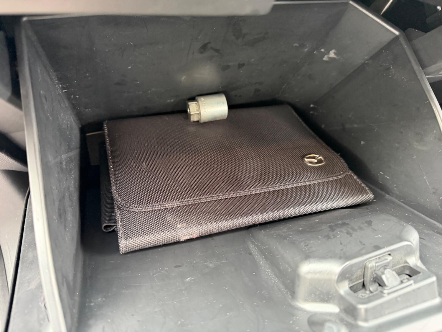 Used Mazda Mazda2 2017 for sale - 77538179: Photo 21