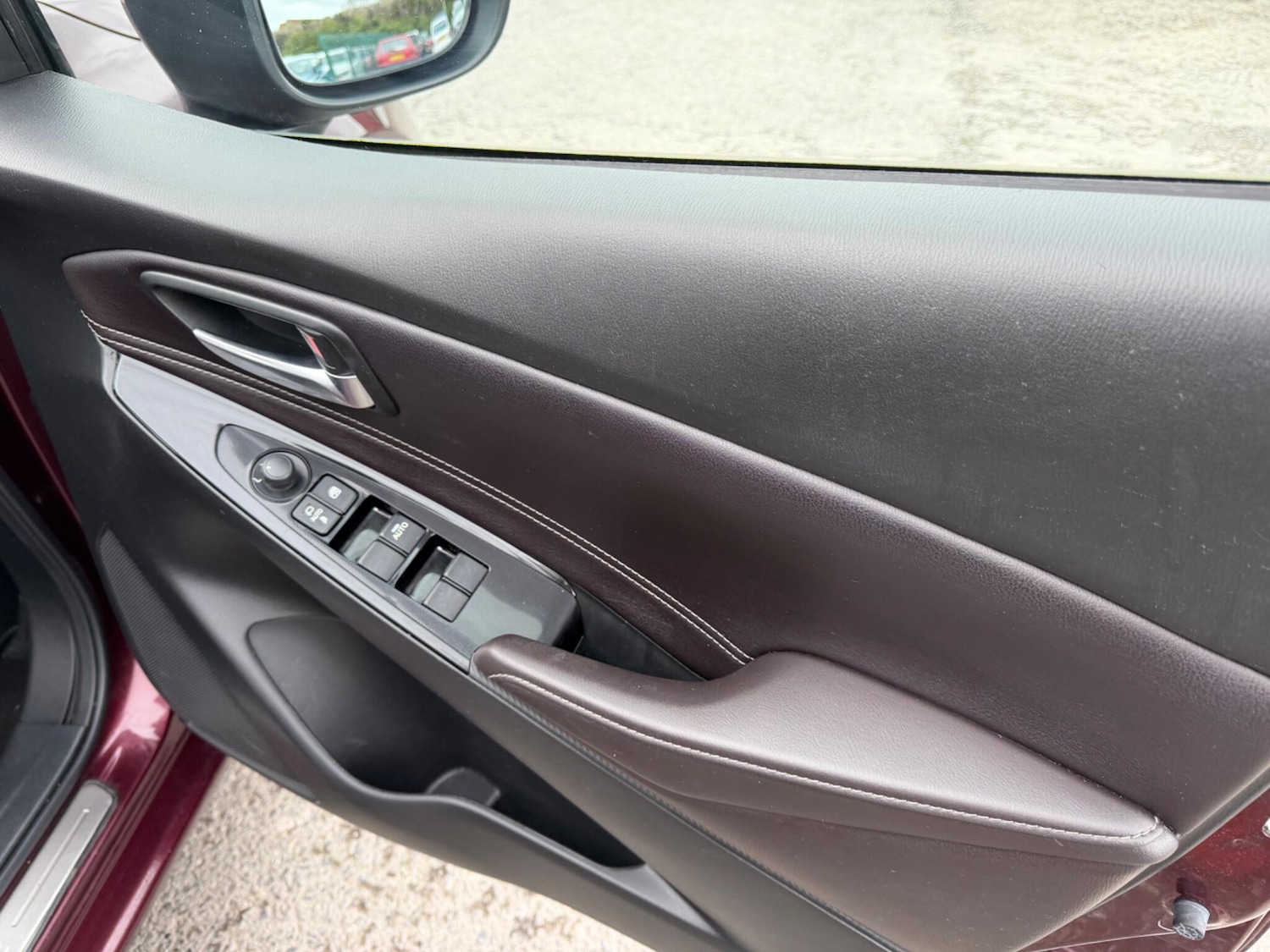 Used Mazda Mazda2 2017 for sale - 77538179: Photo 28