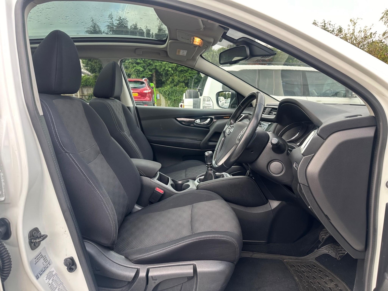 Used Nissan Qashqai 2016 for sale - 76993536: Photo 19