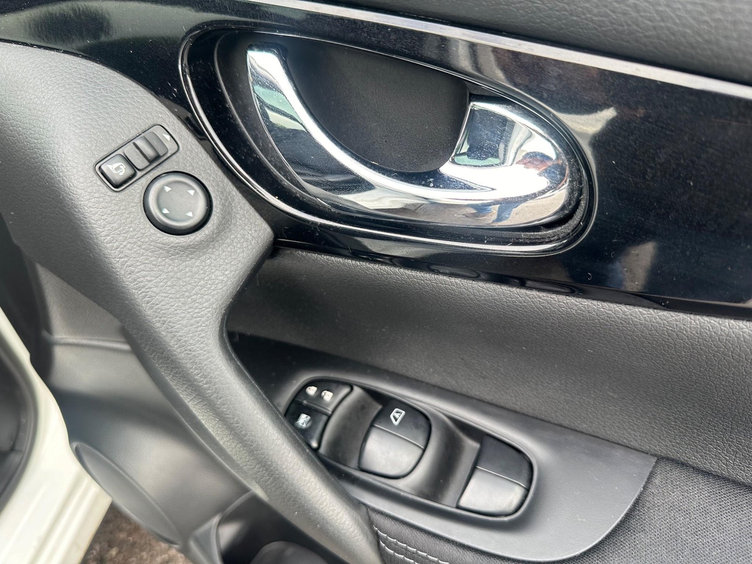 Used Nissan Qashqai 2016 for sale - 76993536: Photo 22