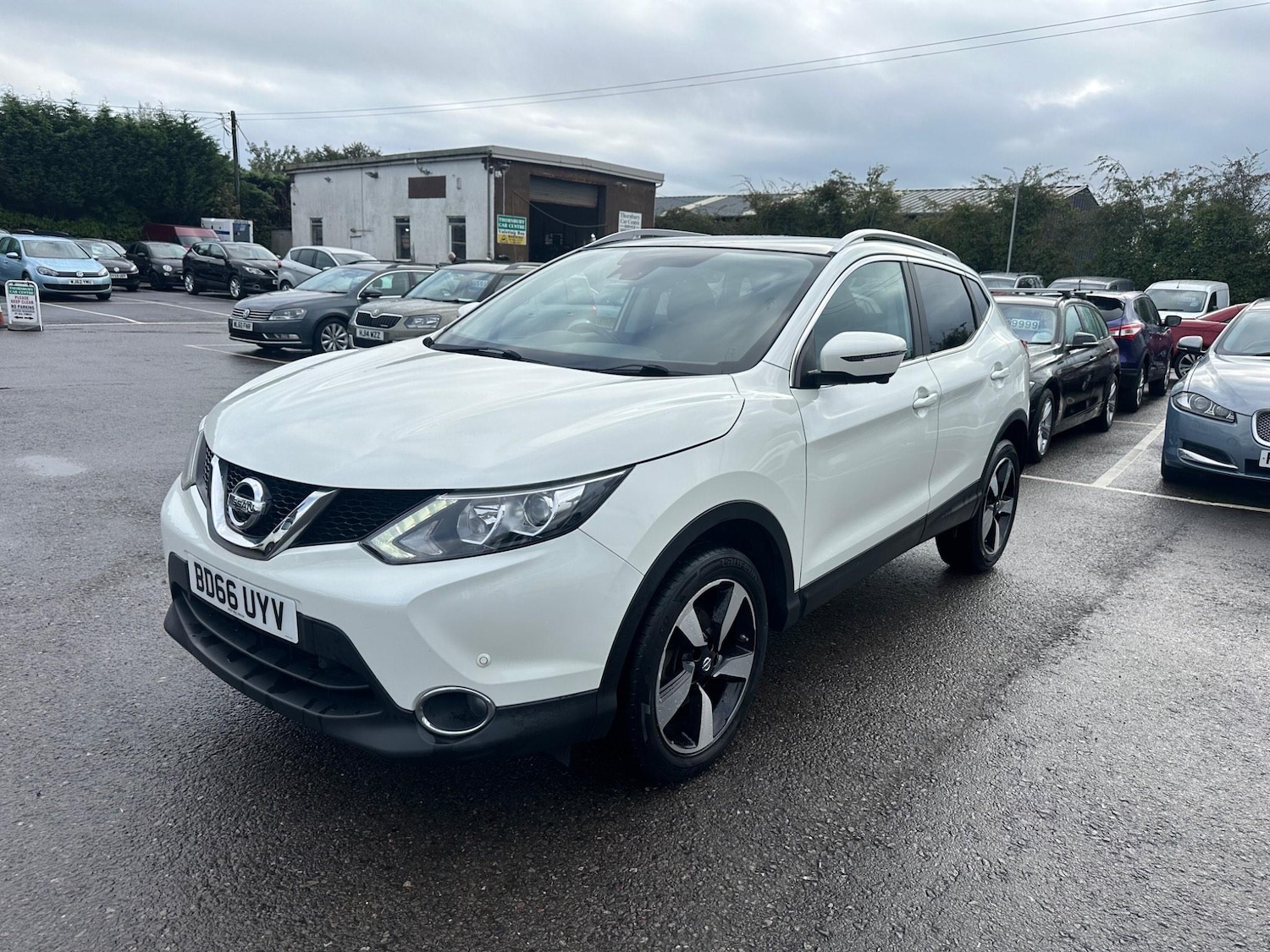 Used Nissan Qashqai 2016 for sale - 76993536: Photo 3