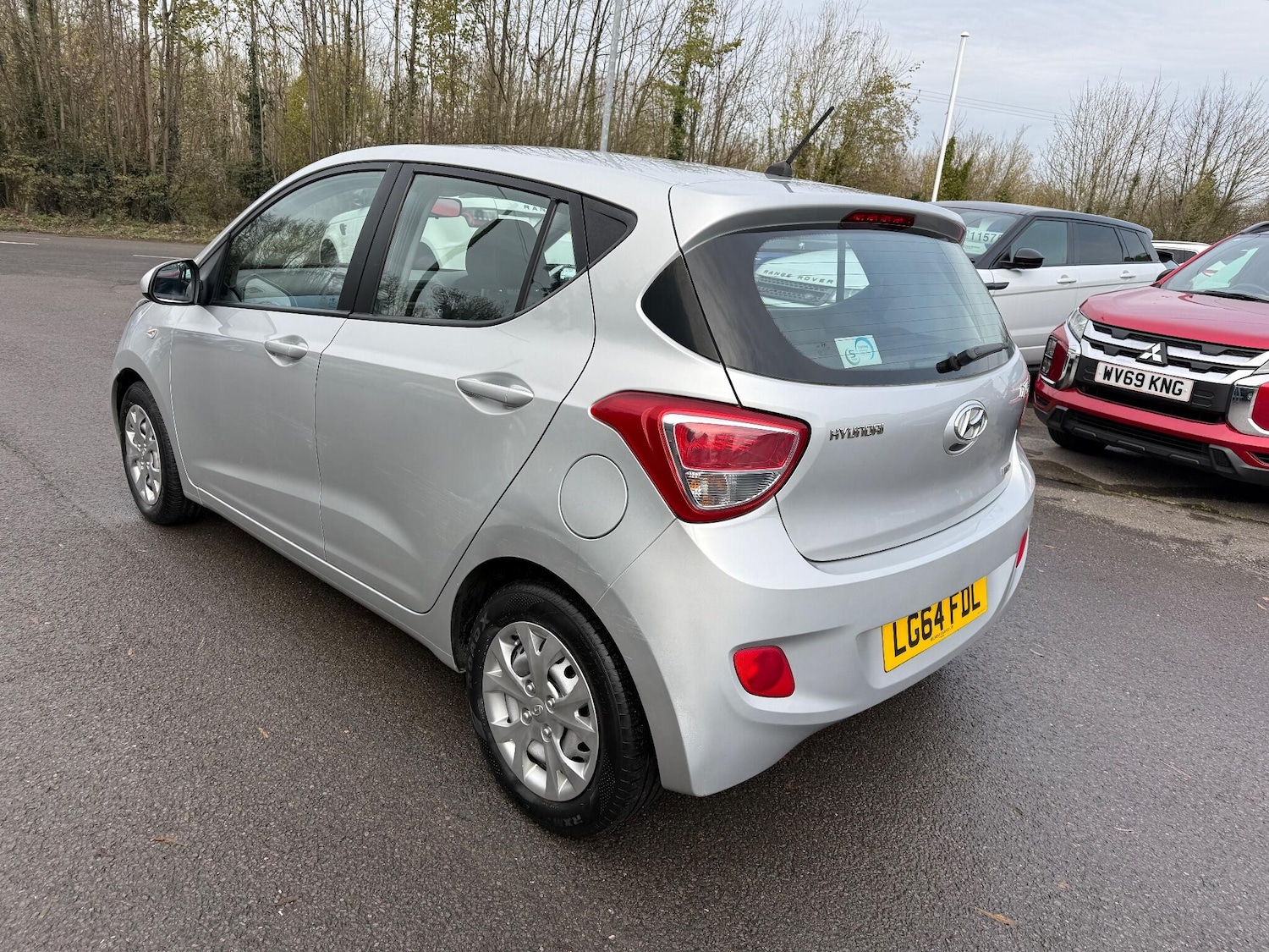 Used Hyundai i10 2014 for sale - 76714217: Photo 5