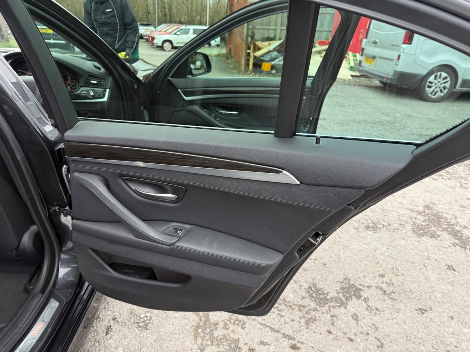 Used BMW 5 Series for sale - 77266749: Photo 32