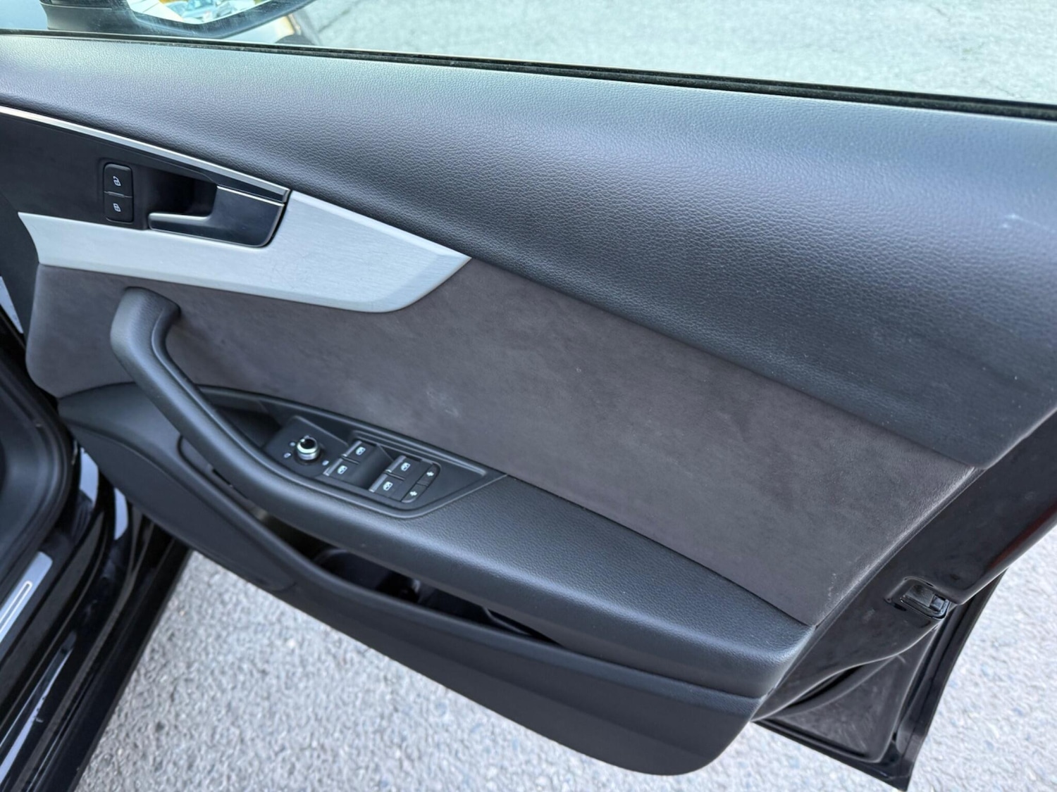 Used Audi A4 2017 for sale - 77657498: Photo 29