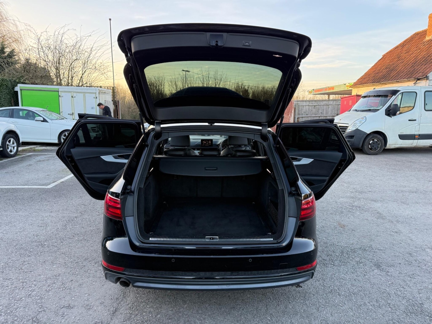 Used Audi A4 2017 for sale - 77657498: Photo 35