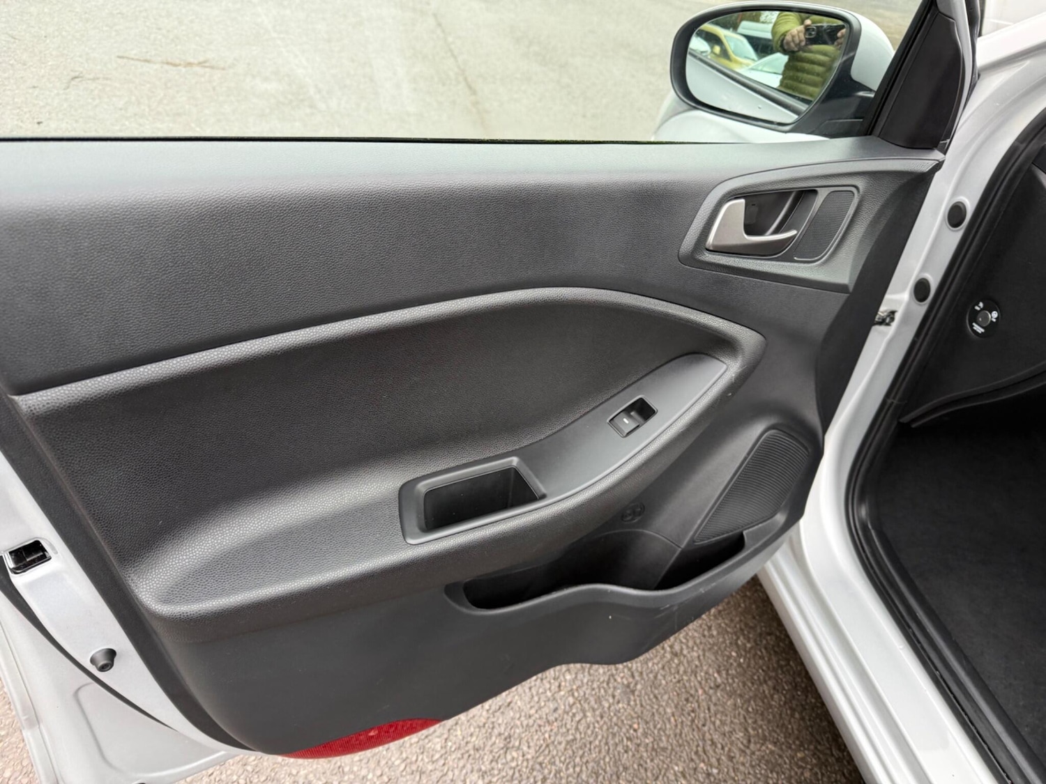 Used Hyundai i20 2018 for sale - 77386344: Photo 17