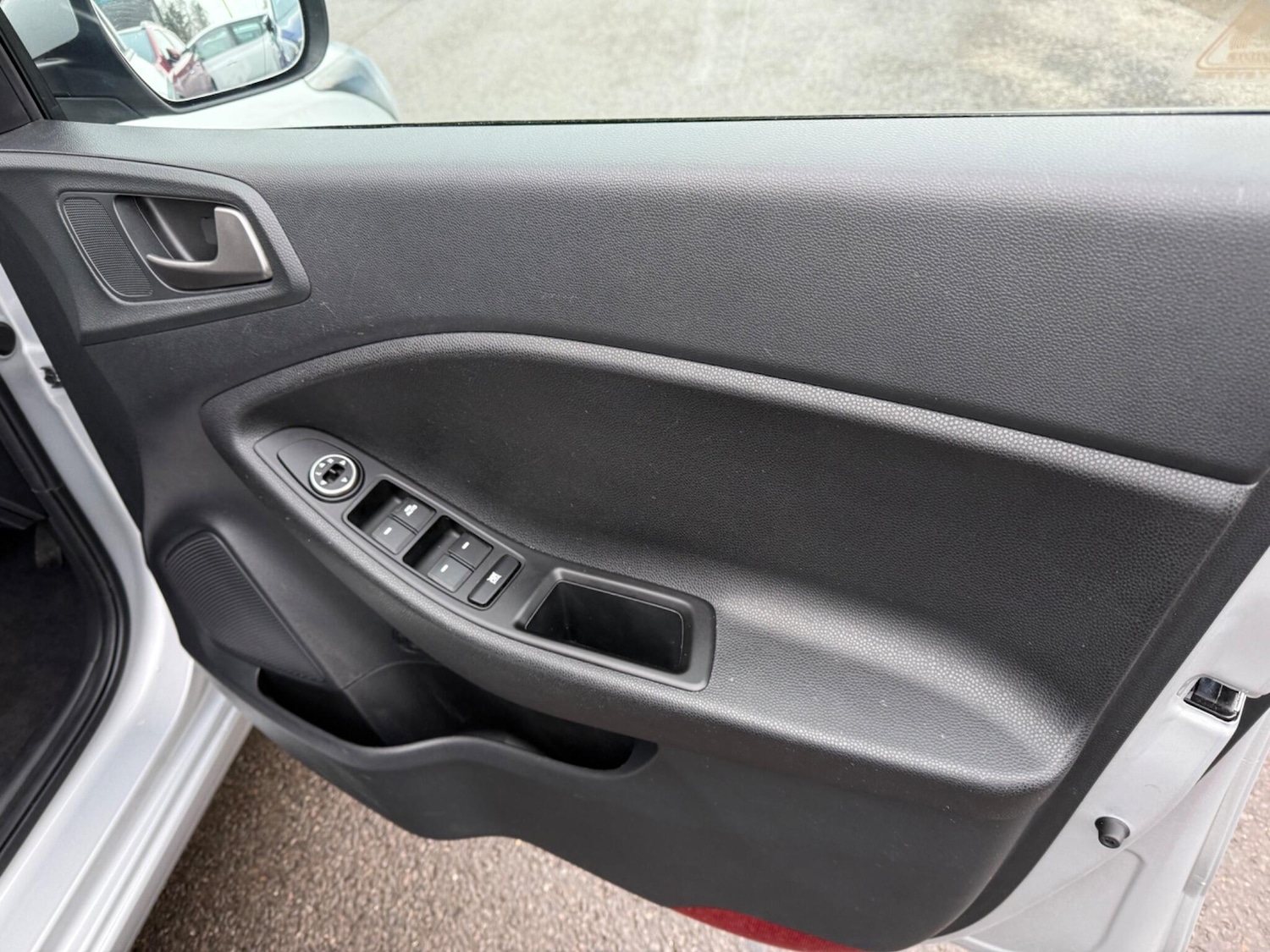 Used Hyundai i20 2018 for sale - 77386344: Photo 21