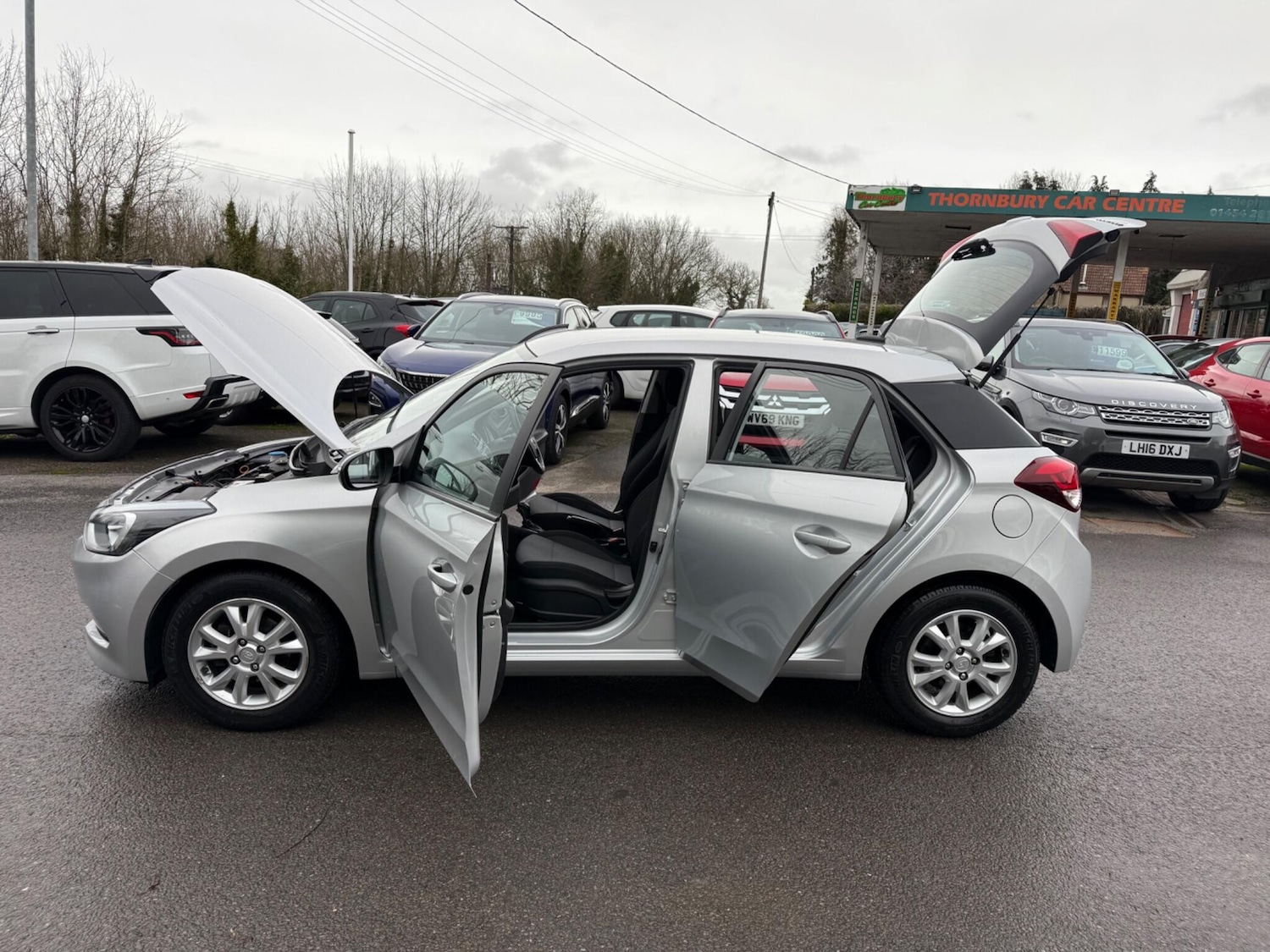 Used Hyundai i20 2018 for sale - 77386344: Photo 28