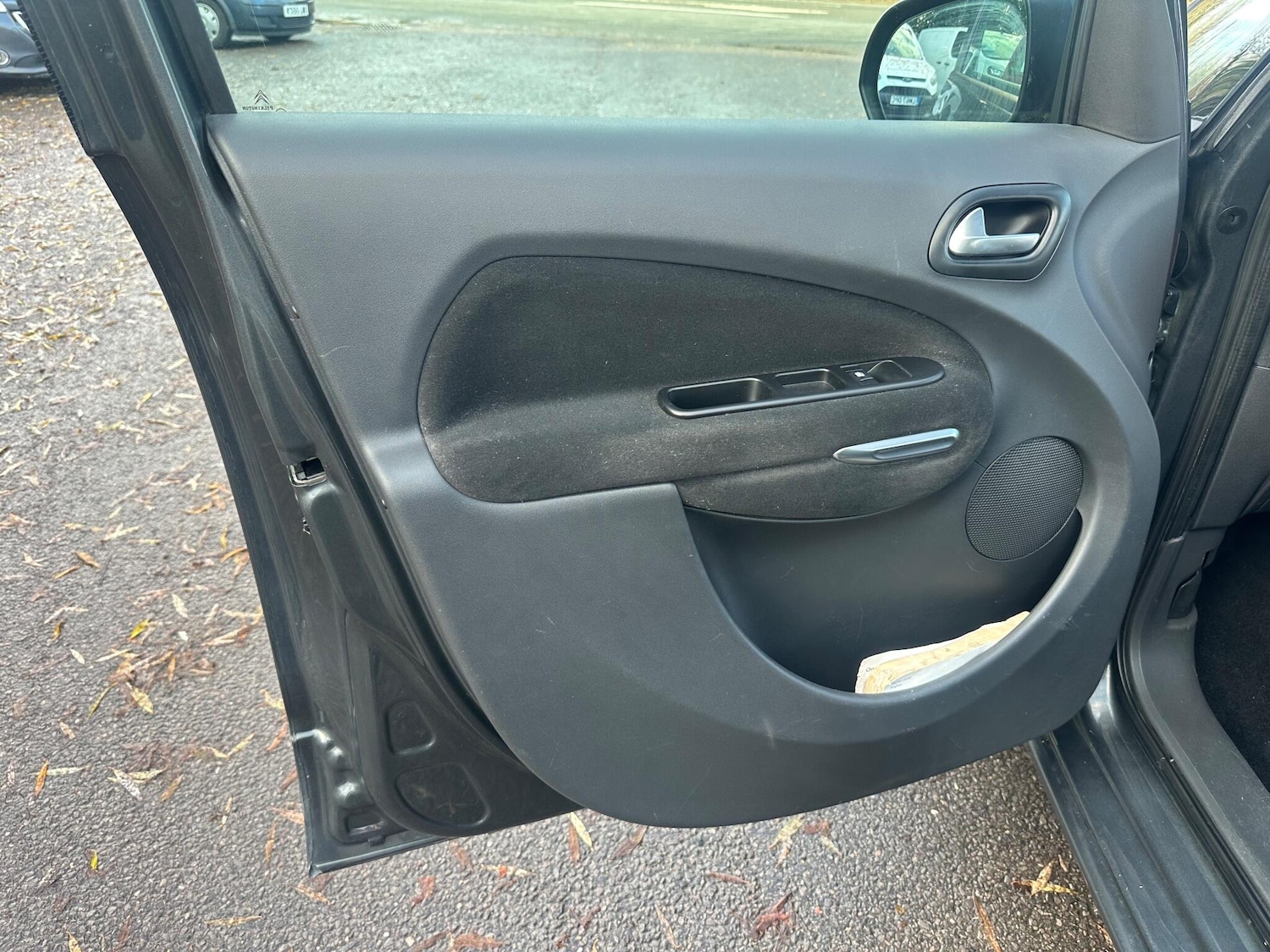 Used Citroen C3 Picasso 2015 for sale - 76976430: Photo 19