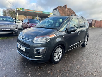 Used Citroen C3 Picasso 2015 for sale - 76976430: Photo
