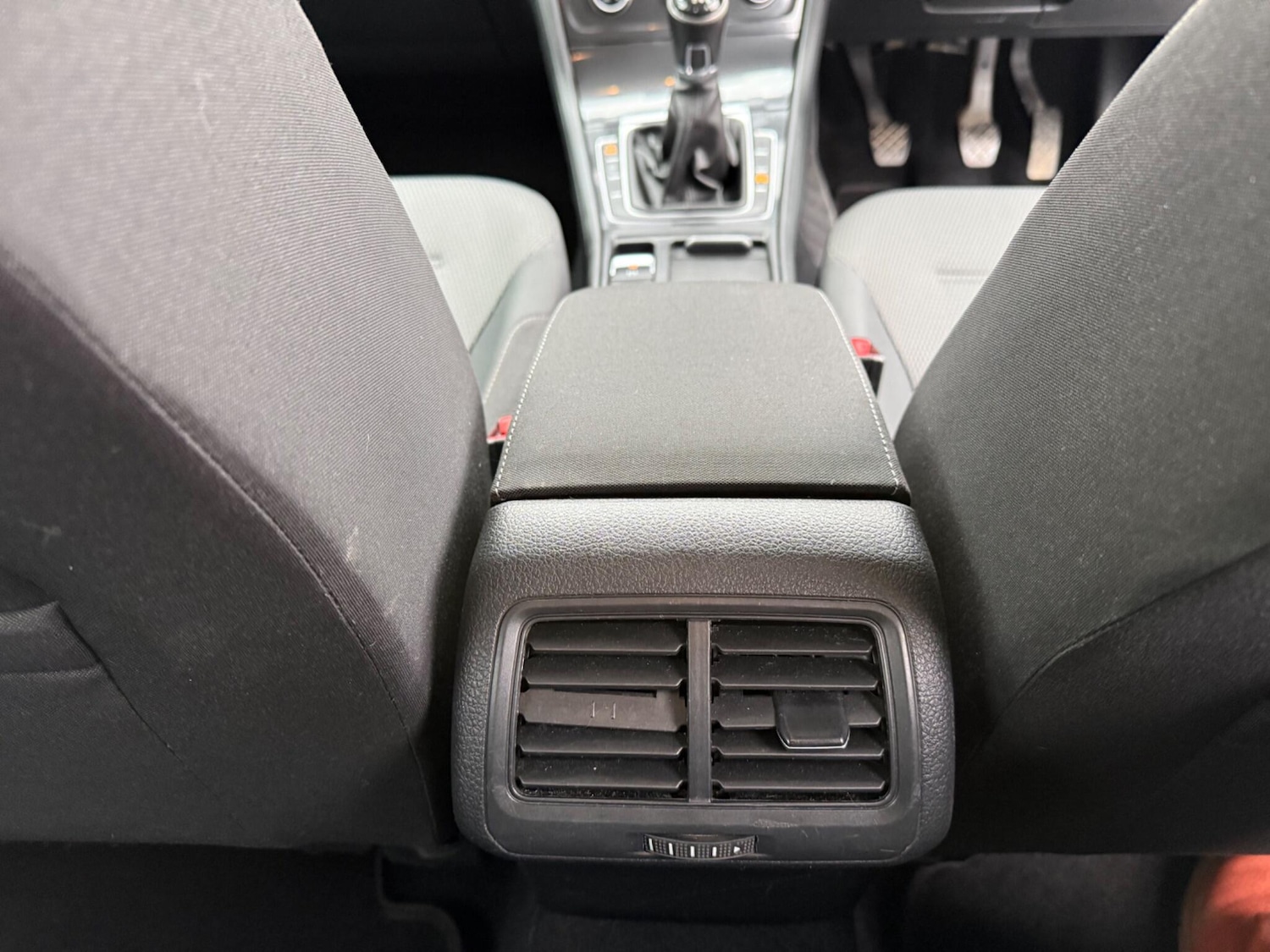 Used Volkswagen Golf 2017 for sale - 77410931: Photo 14