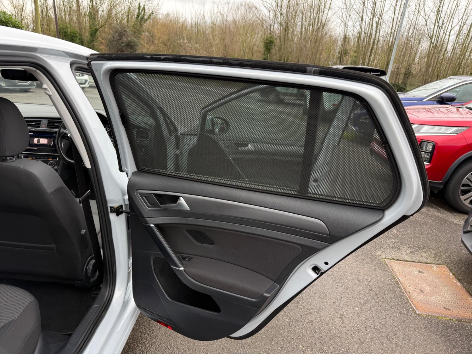 Used Volkswagen Golf 2017 for sale - 77410931: Photo 24