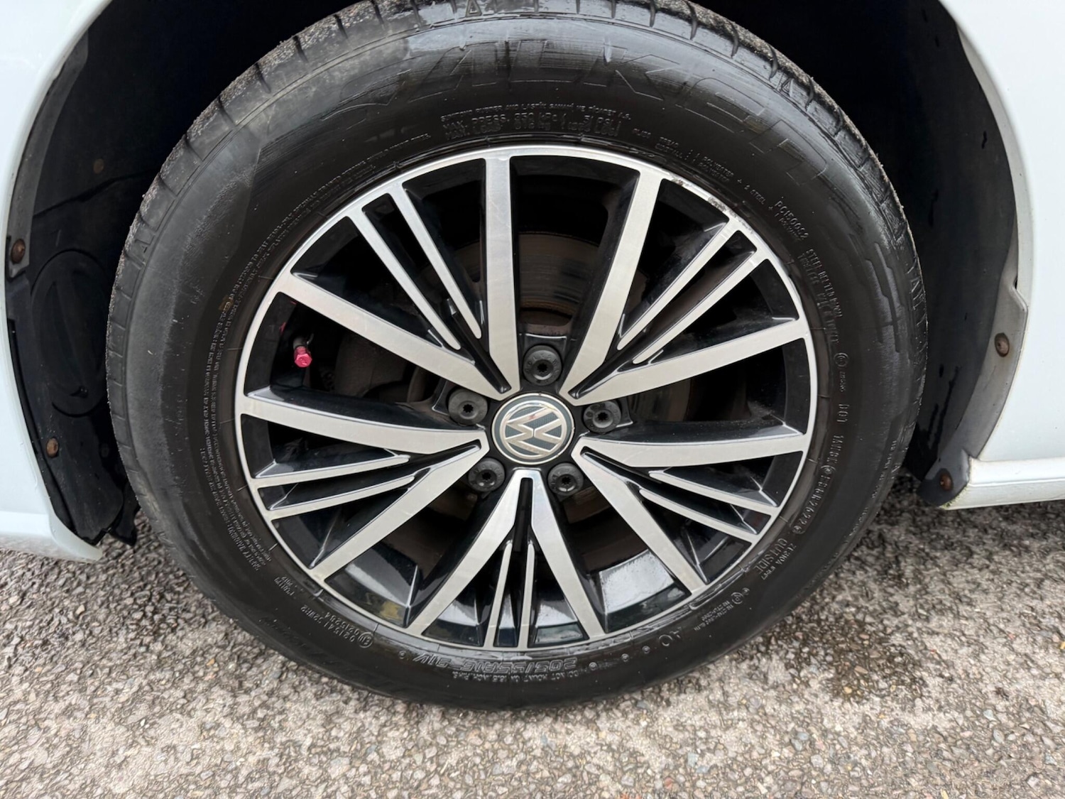 Used Volkswagen Golf 2017 for sale - 77410931: Photo 34