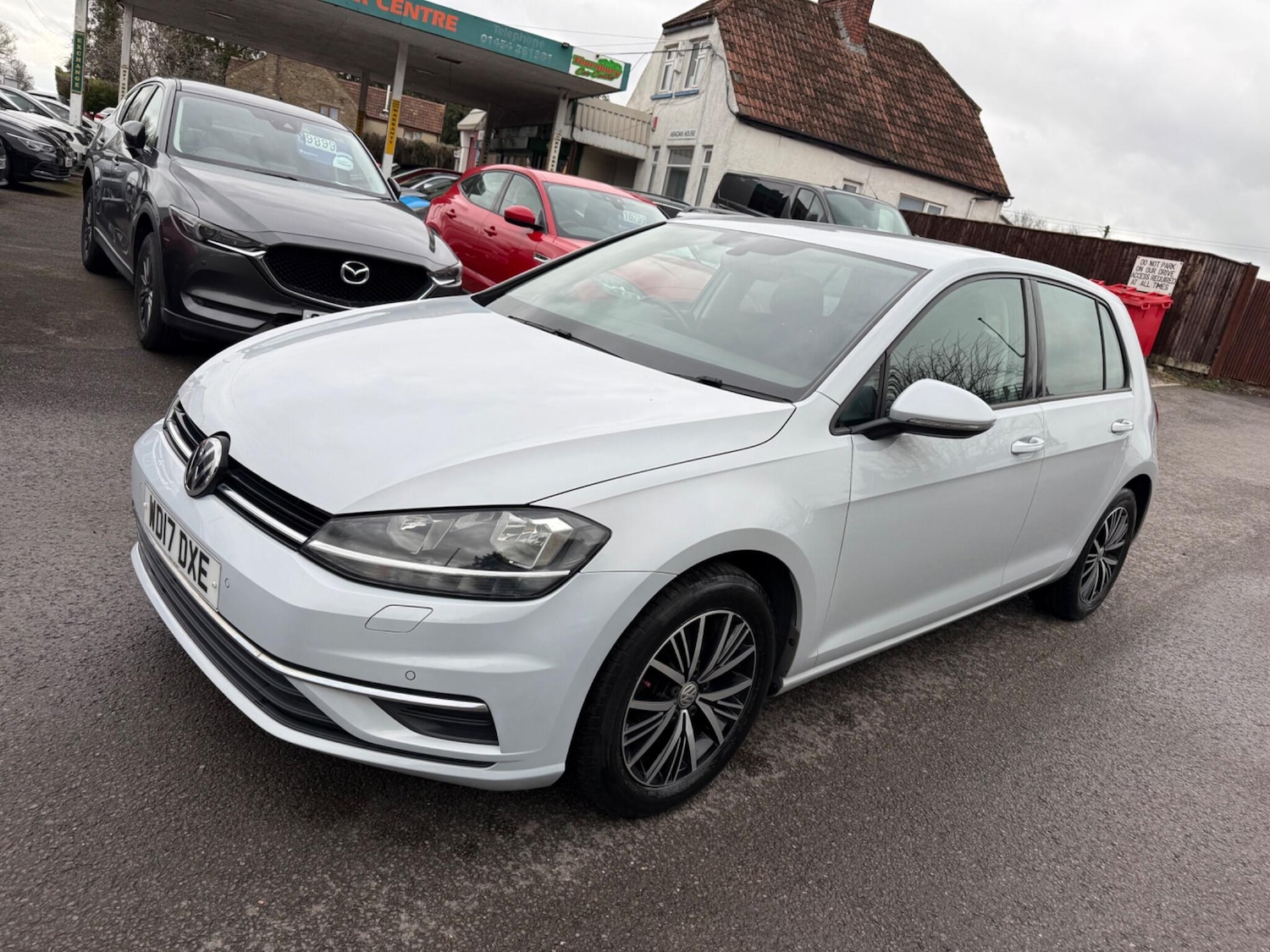 Used Volkswagen Golf 2017 for sale - 77410931: Photo 4