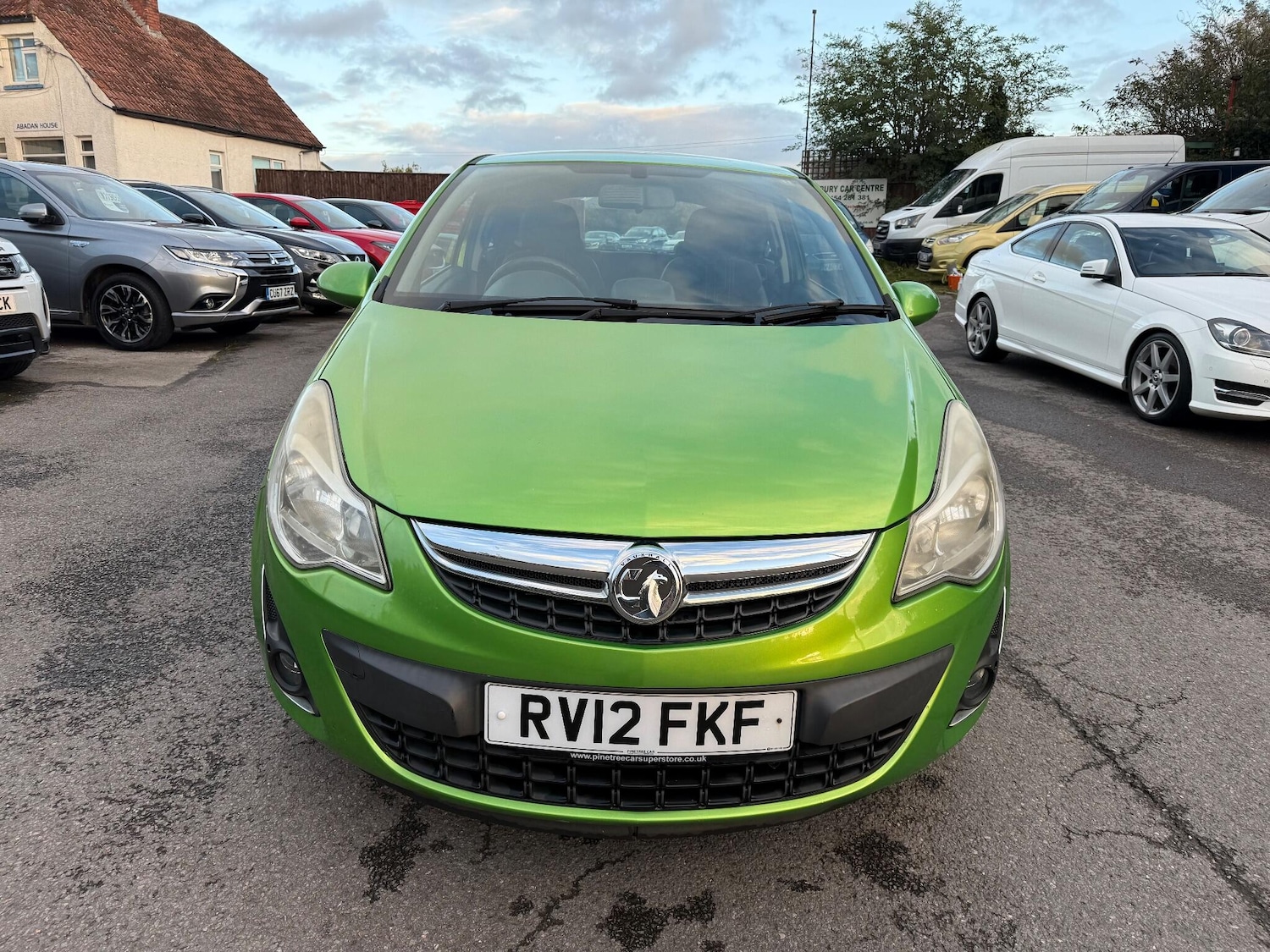 Used Vauxhall Corsa 2012 for sale - 76336524: Photo 3