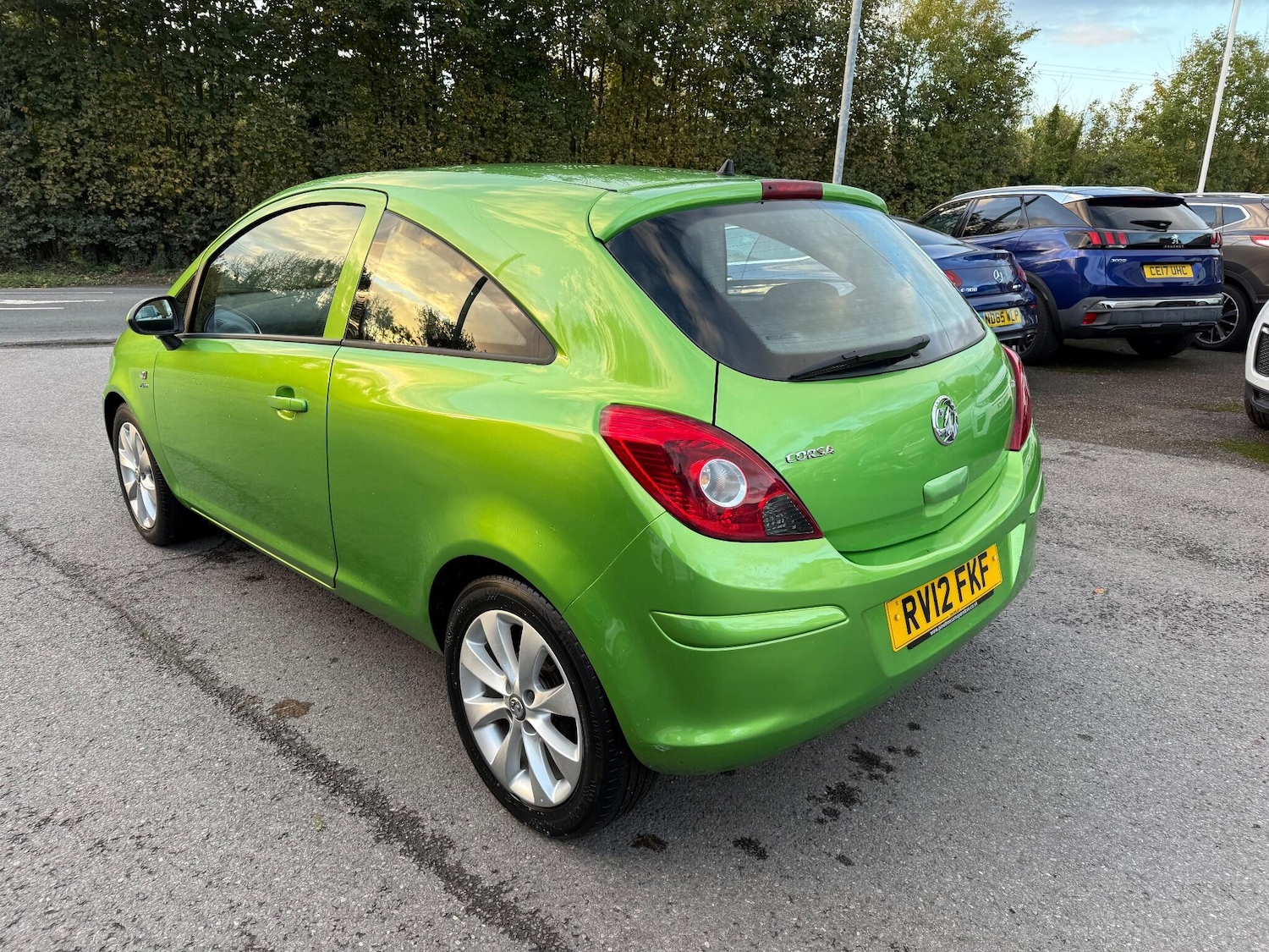 Used Vauxhall Corsa 2012 for sale - 76336524: Photo 5