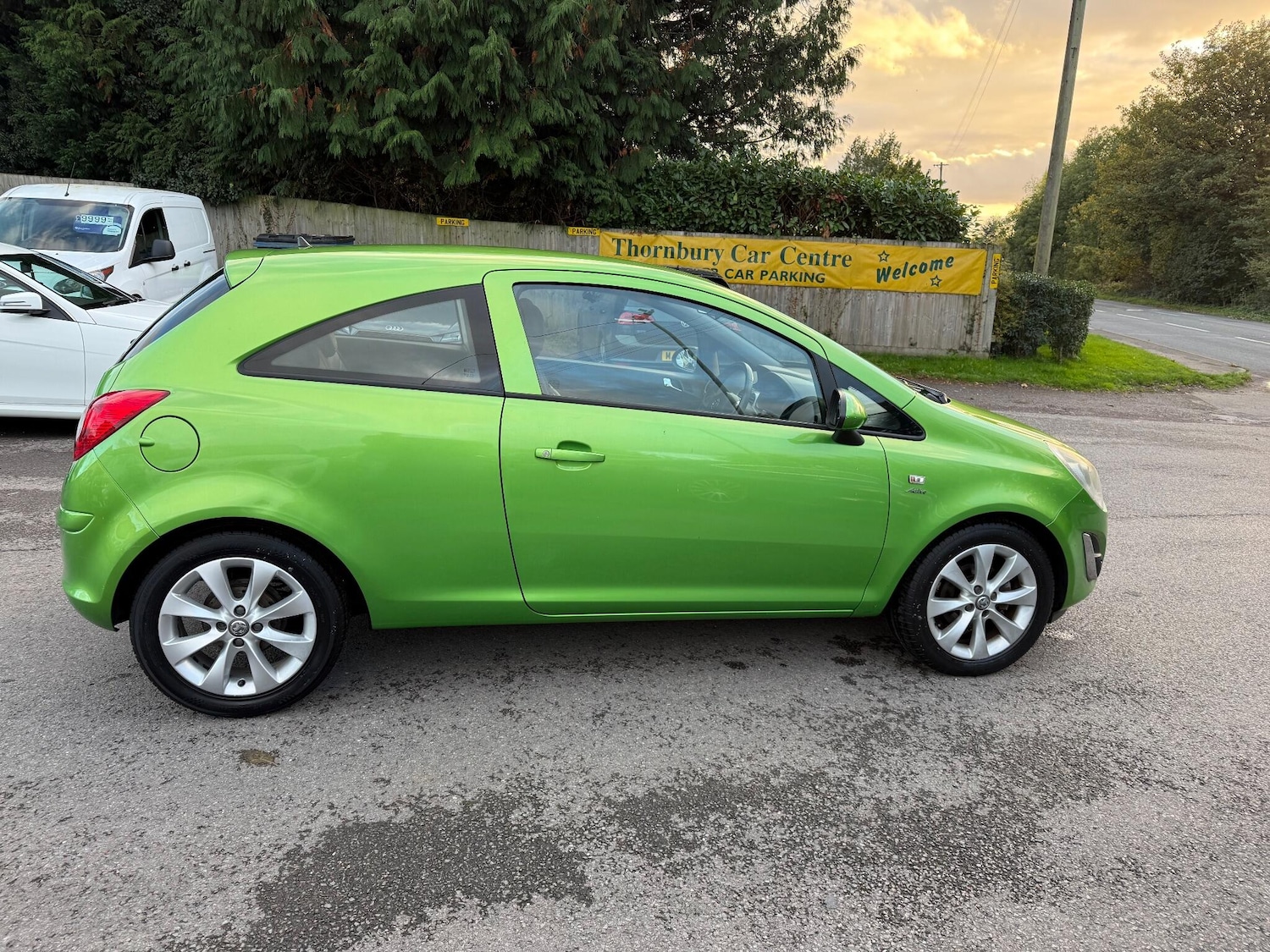 Used Vauxhall Corsa 2012 for sale - 76336524: Photo 8