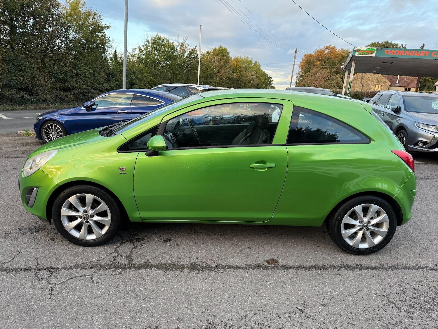 Used Vauxhall Corsa 2012 for sale - 76336524: Photo 9