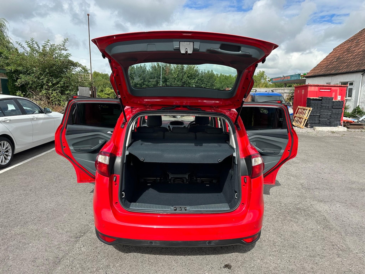 Used Ford C-Max 2011 for sale - 77016182: Photo 36