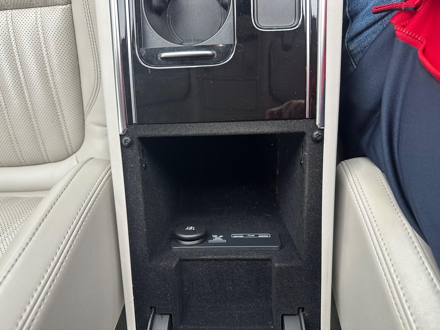 Used Jaguar XF 2018 for sale - 76085028: Photo 16