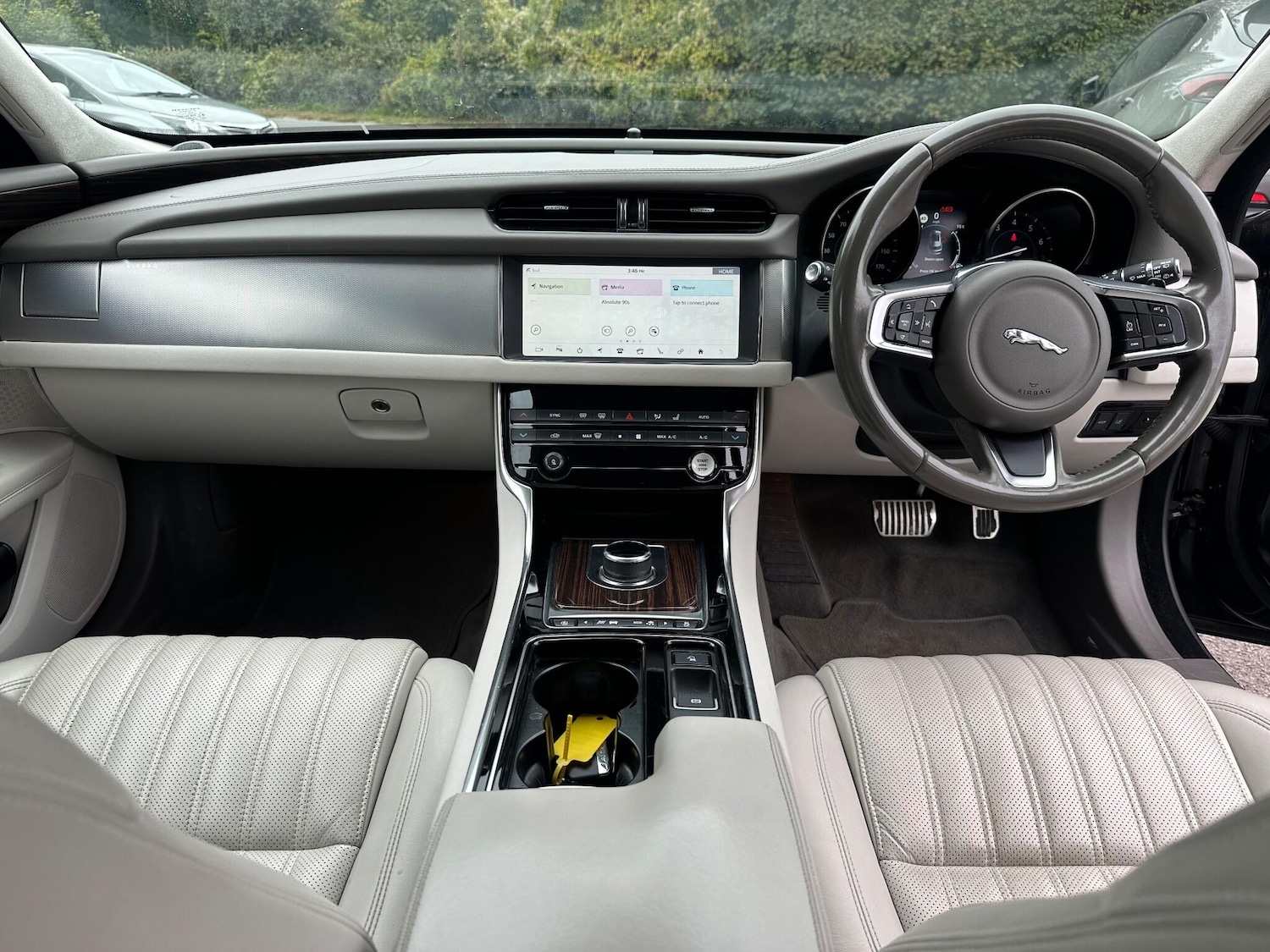 Used Jaguar XF 2018 for sale - 76085028: Photo 21