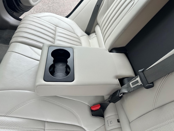Used Jaguar XF 2018 for sale - 76085028: Photo 31
