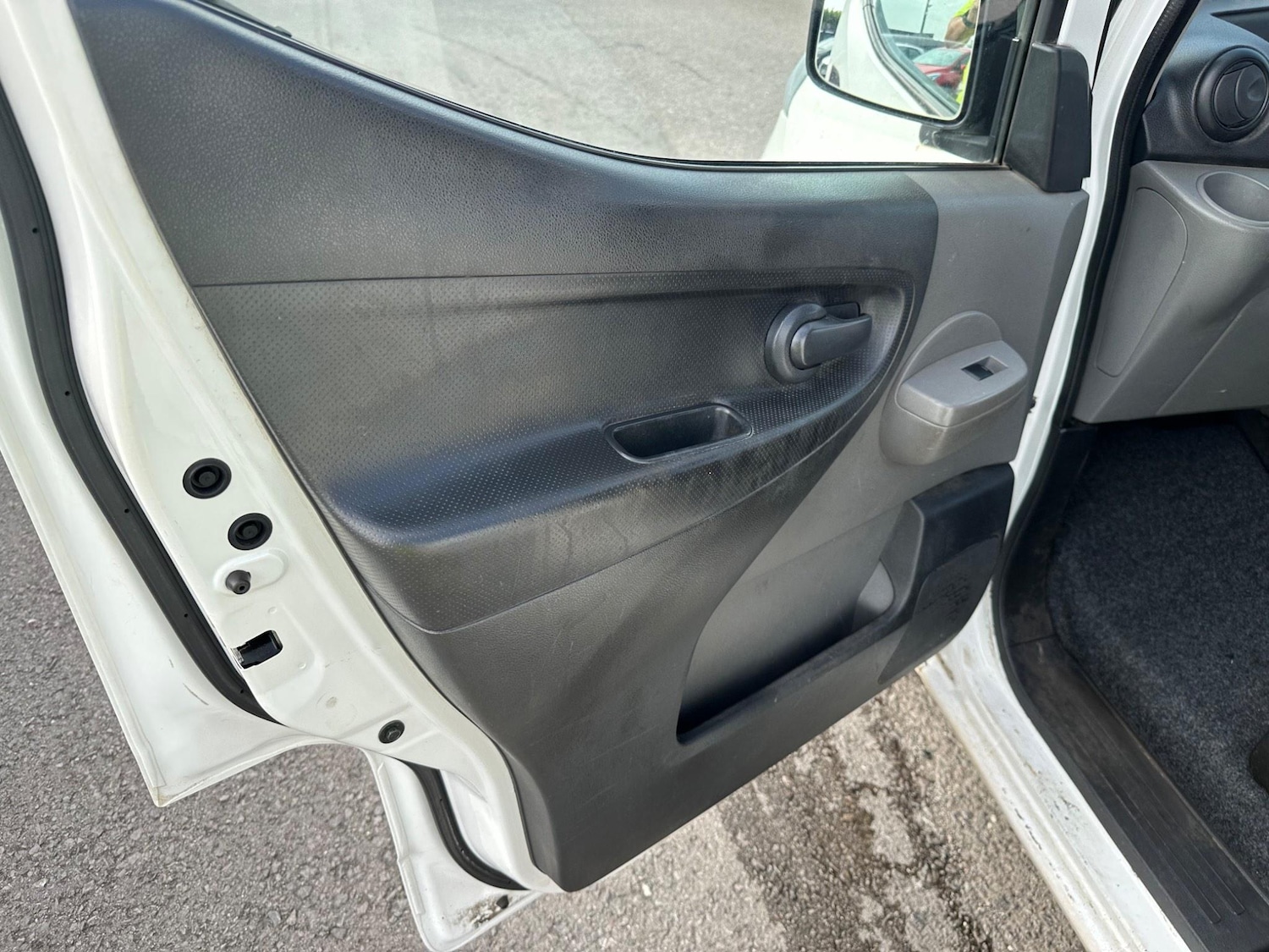 Used Nissan e-NV200 2016 for sale - 76550920: Photo 15