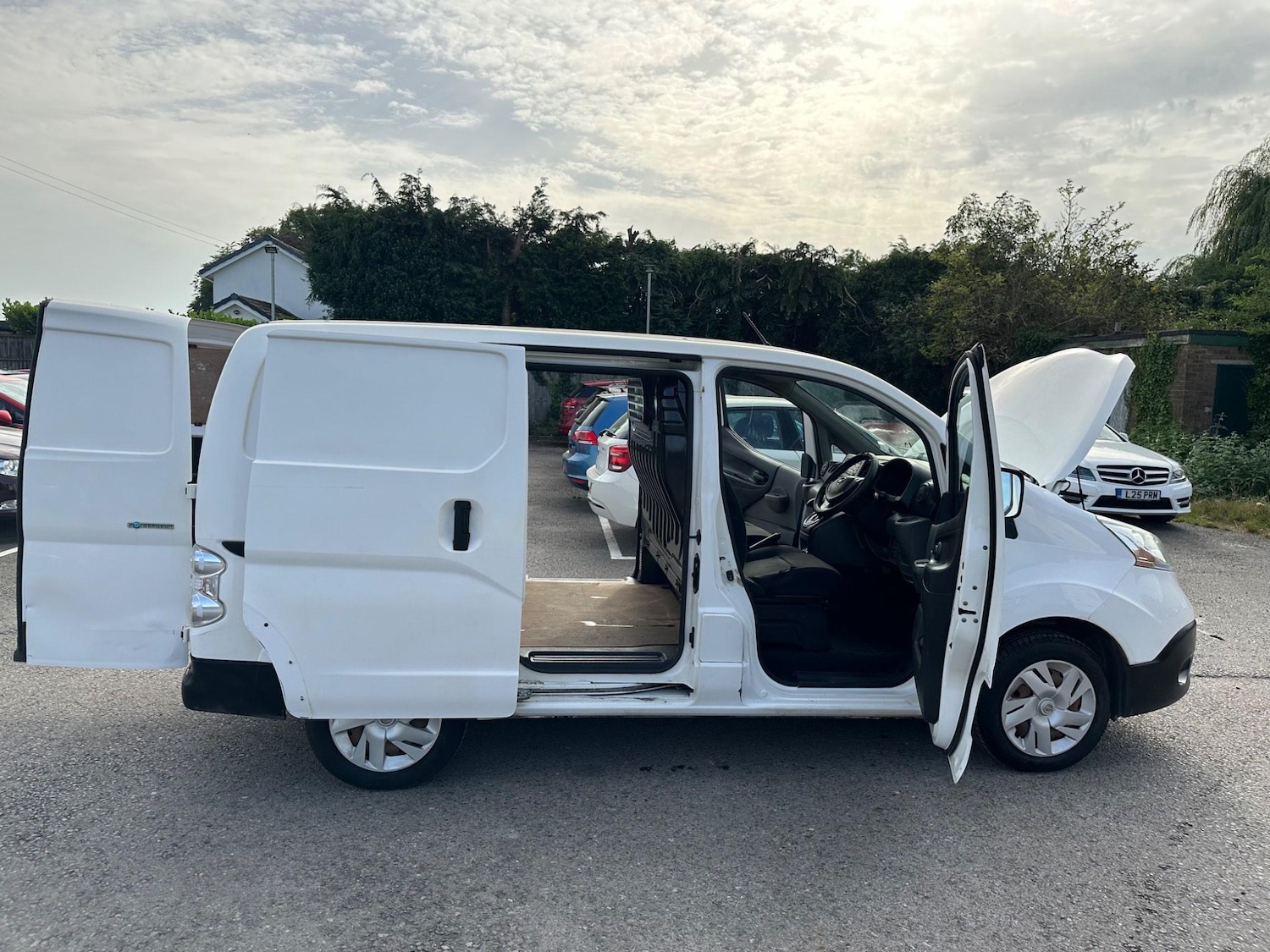 Used Nissan e-NV200 2016 for sale - 76550920: Photo 21