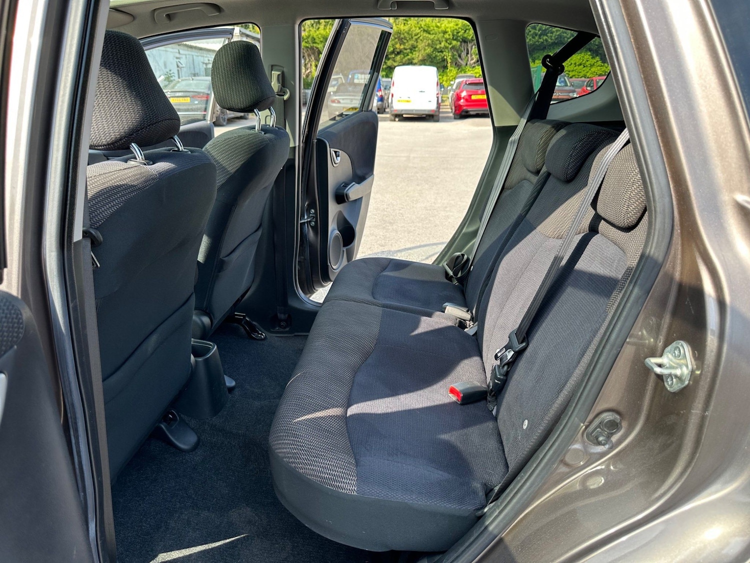 Used Honda Jazz 2014 for sale - 76995860: Photo 20