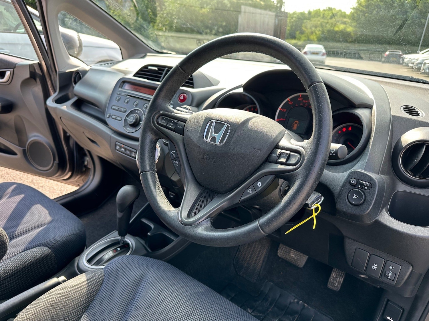 Used Honda Jazz 2014 for sale - 76995860: Photo 22