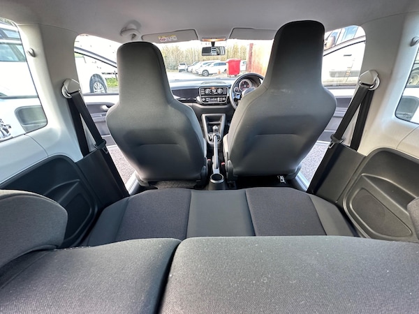 Used Volkswagen up! 2015 for sale - 74789077: Photo 20