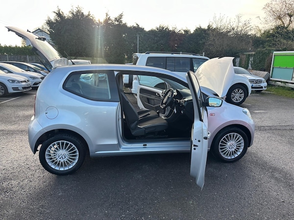 Used Volkswagen up! 2015 for sale - 74789077: Photo 27