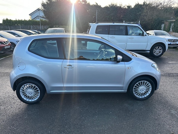 Used Volkswagen up! 2015 for sale - 74789077: Photo 8