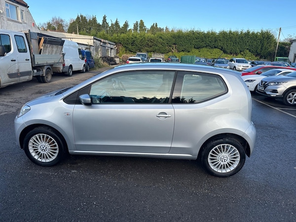 Used Volkswagen up! 2015 for sale - 74789077: Photo 9