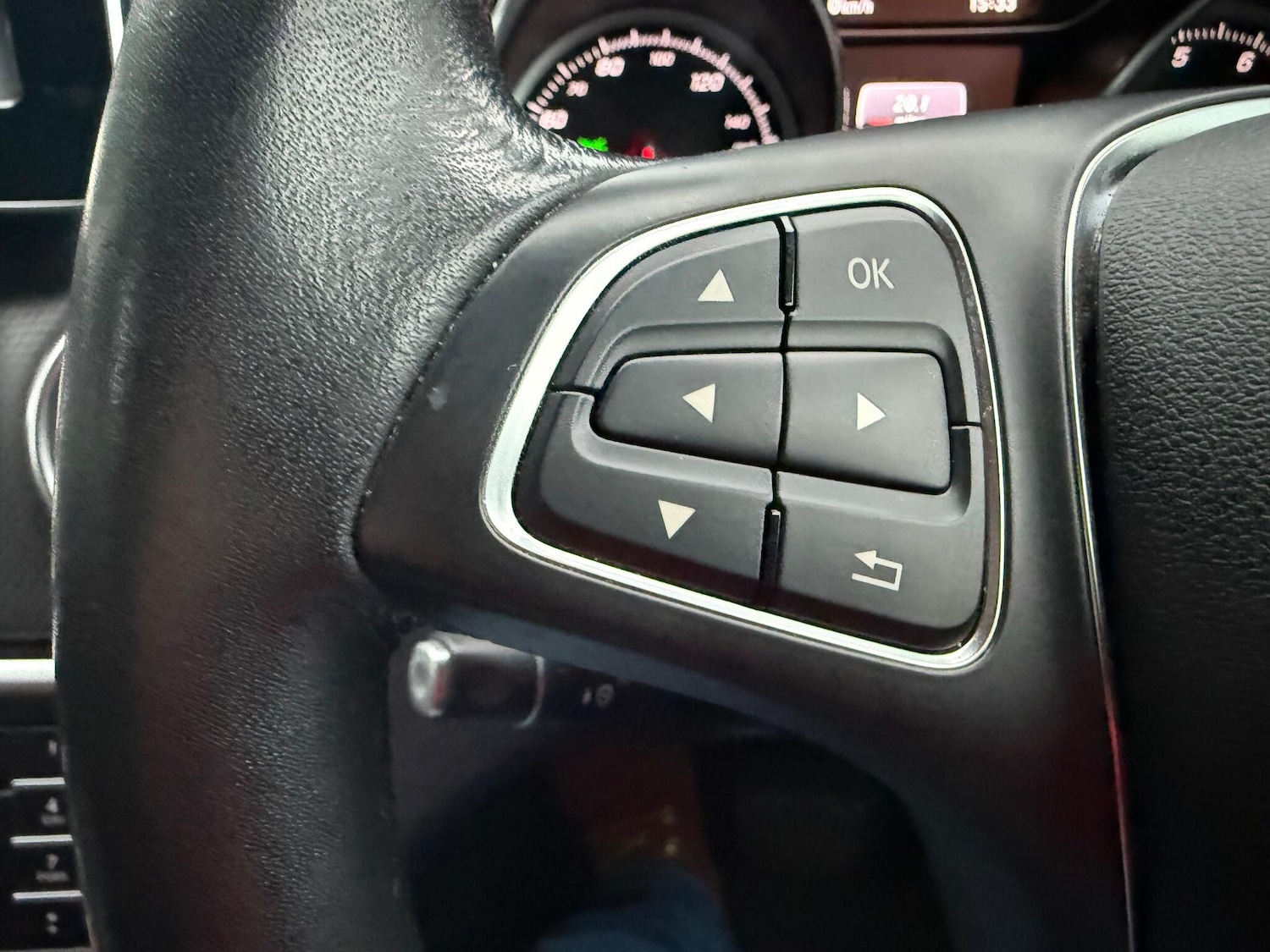 Used Mercedes-Benz GLA 2017 for sale - 76989913: Photo 14