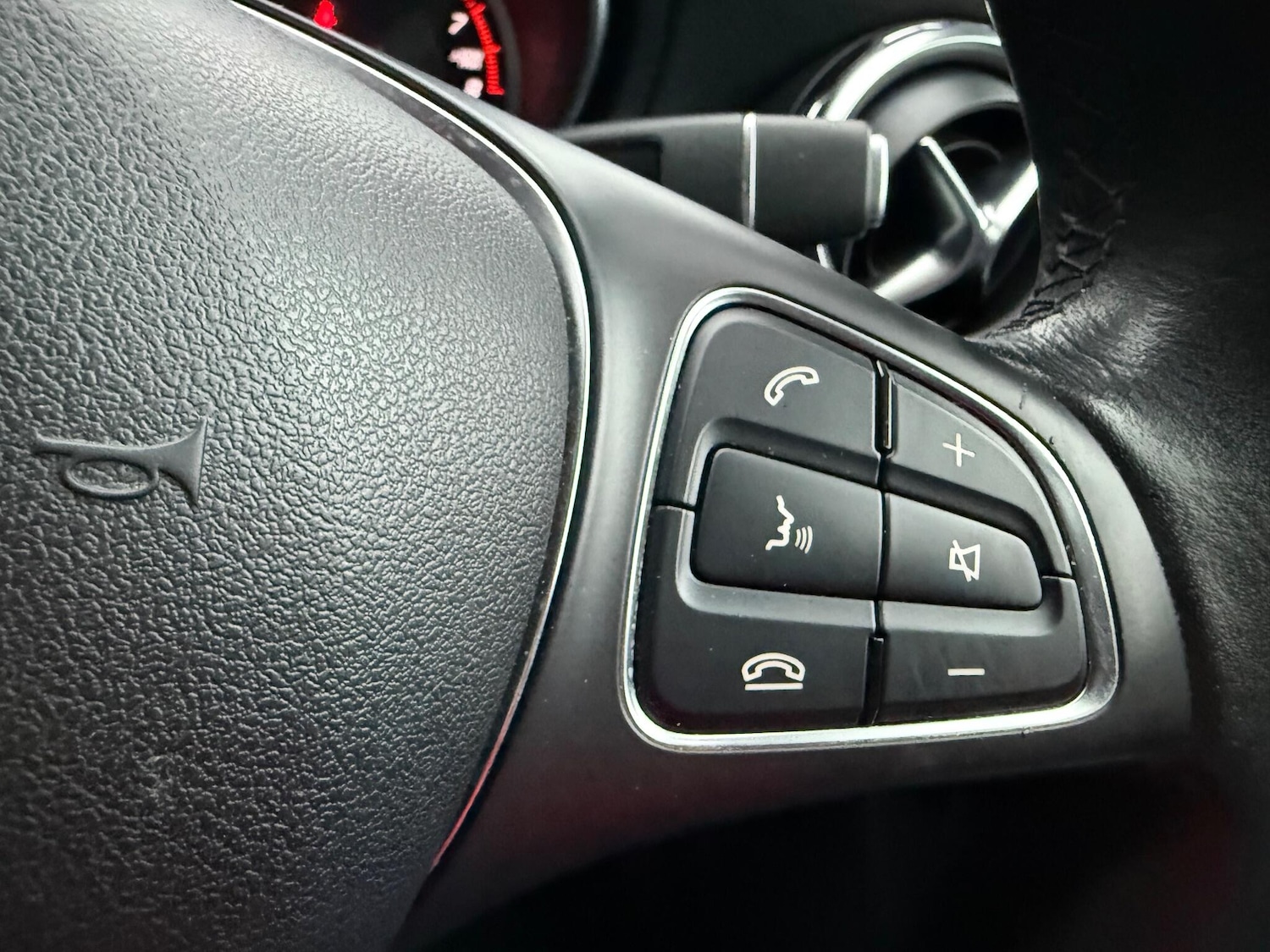 Used Mercedes-Benz GLA 2017 for sale - 76989913: Photo 15