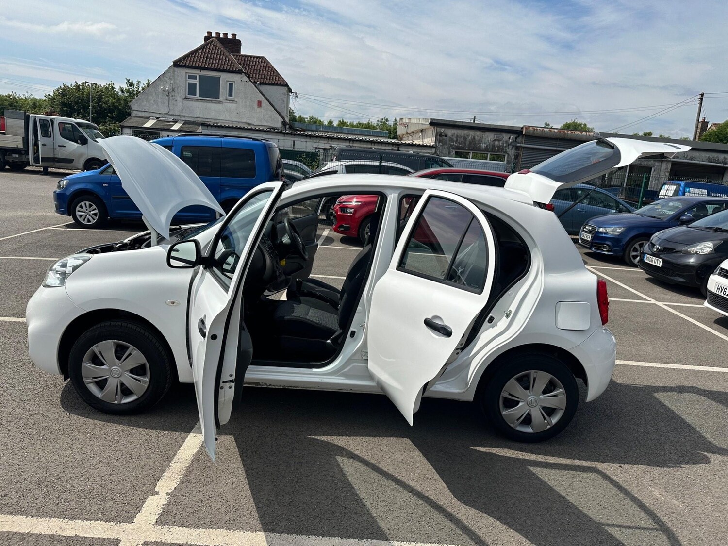 Vehicle 29