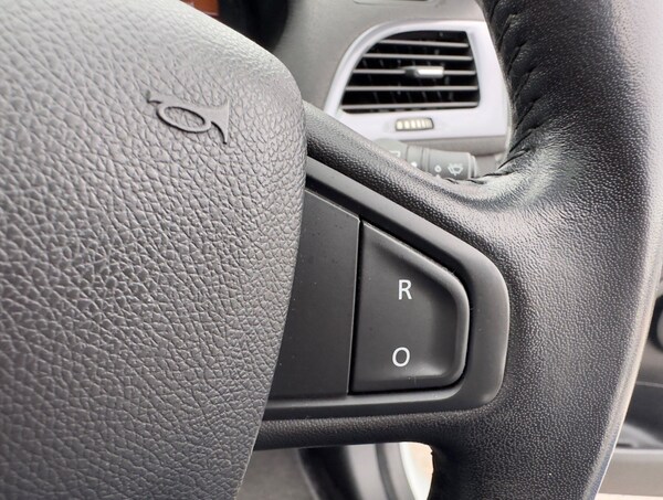 Used Renault Megane 2015 for sale - 72223184: Photo 15