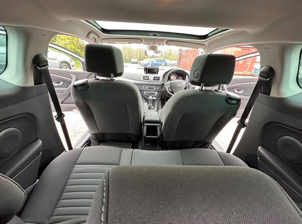 Used Renault Megane 2015 for sale - 72223184: Photo 29