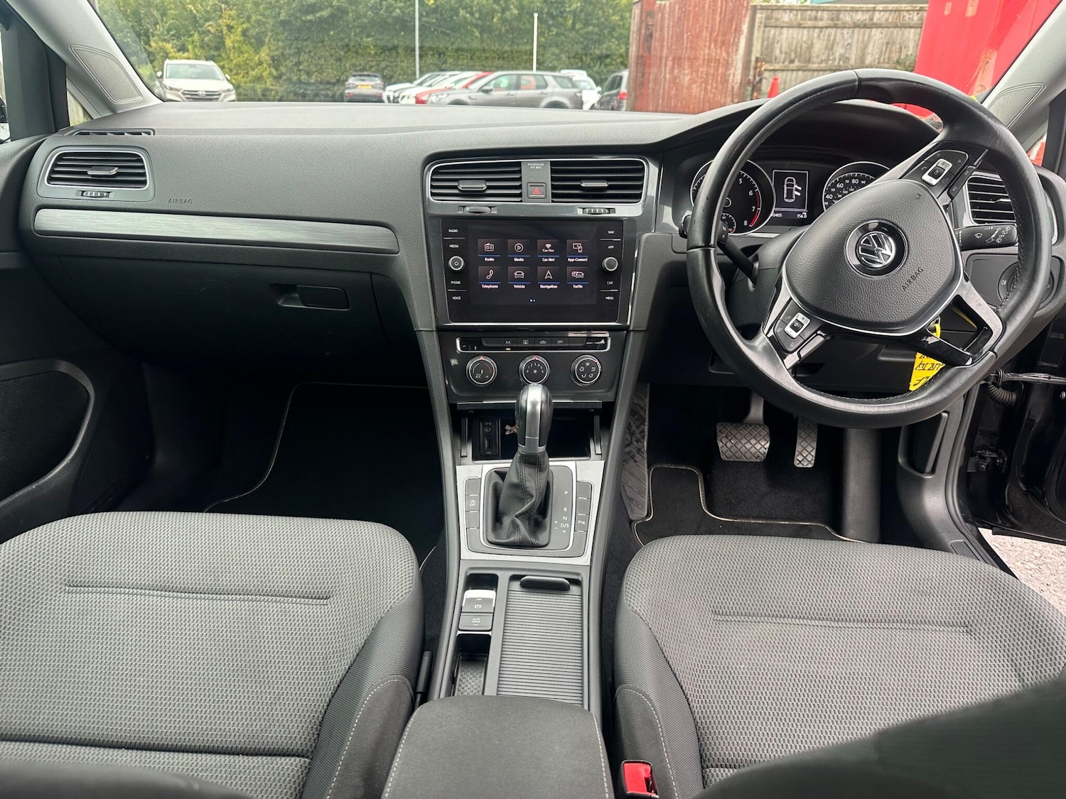 Used Volkswagen Golf 2018 for sale - 75990063: Photo 16