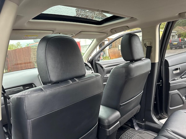 Used Mitsubishi Outlander 2016 for sale - 76167380: Photo 23