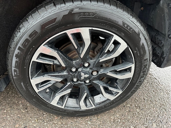 Used Mitsubishi Outlander 2016 for sale - 76167380: Photo 34