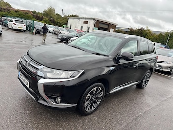 Used Mitsubishi Outlander 2016 for sale - 76167380: Photo 4