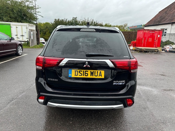 Used Mitsubishi Outlander 2016 for sale - 76167380: Photo 6